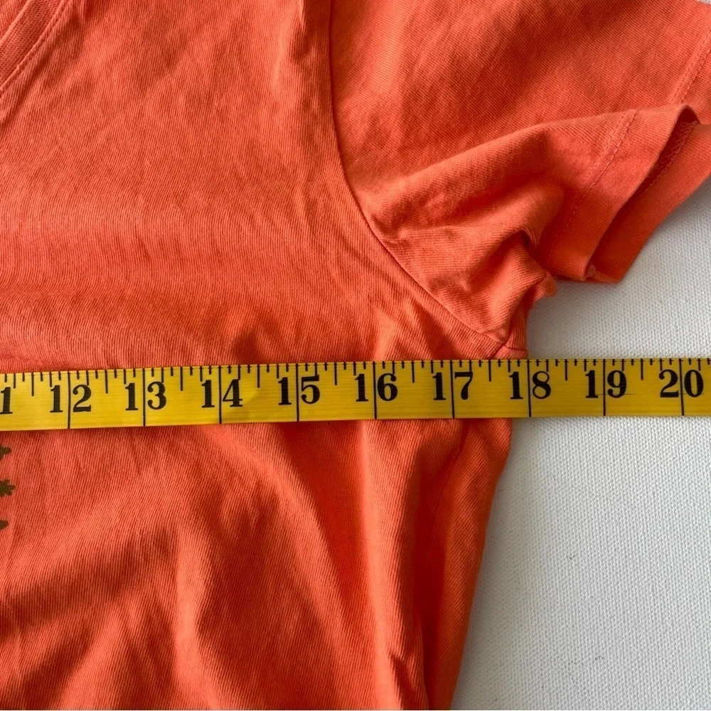 Life is Good Women's Crusher T-Shirt Classic Fit V Neck Peach Orange Size Small - Picture 6 of 6